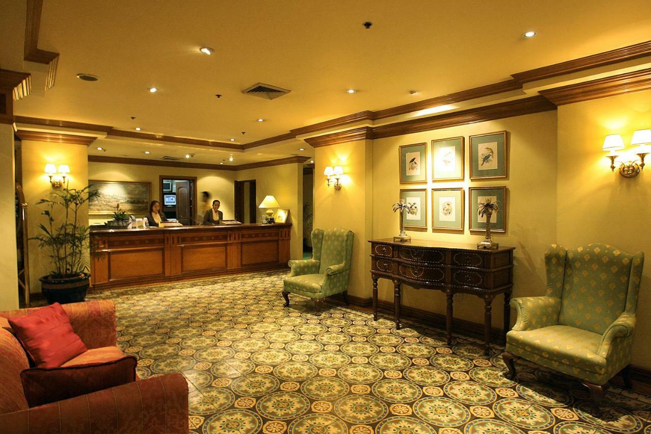 Herald Suites Makati City Dış mekan fotoğraf